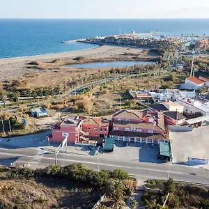 https://hotel-las-camelias.1costadelsol.com